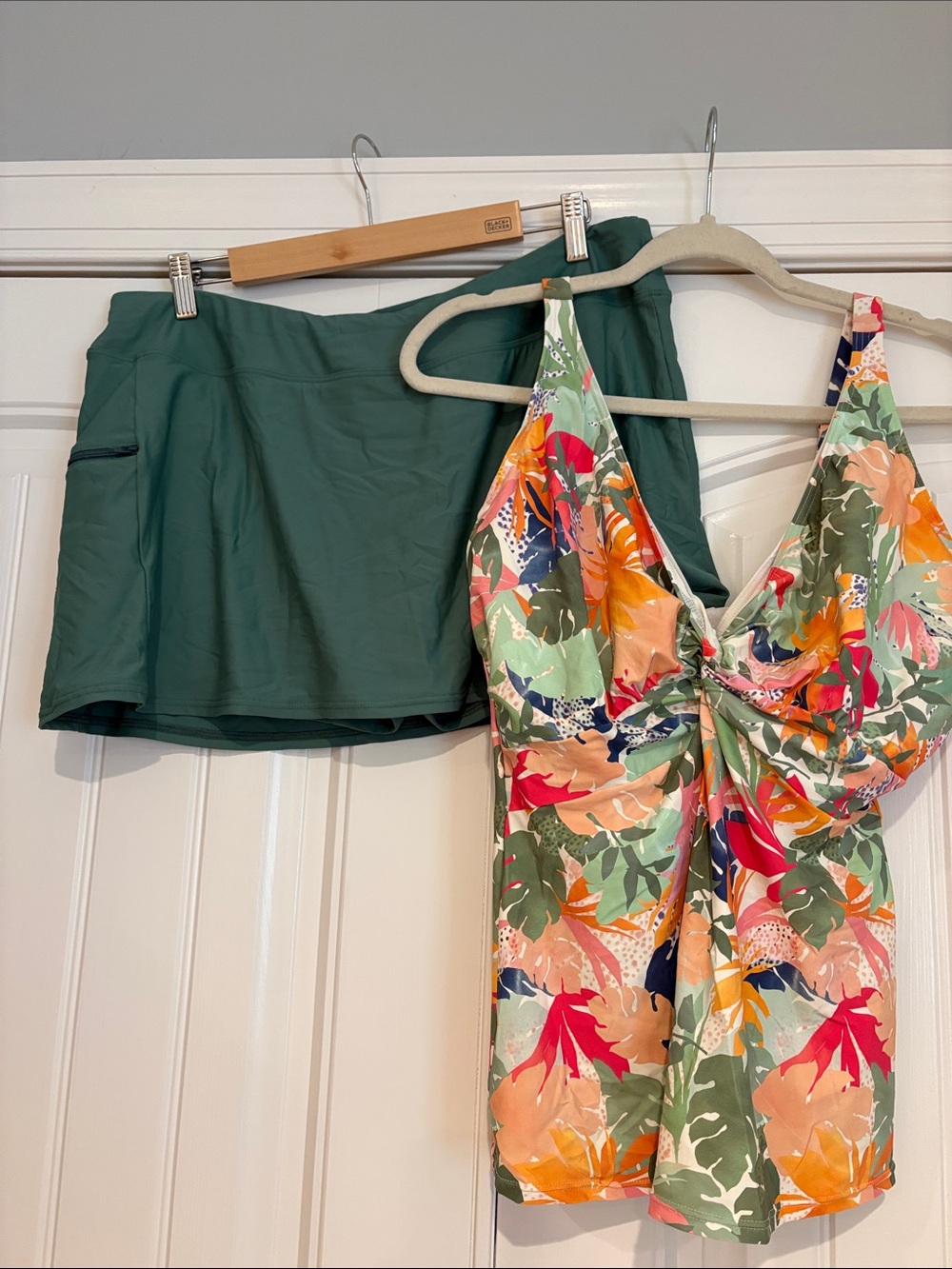 Sunsets Green Swim Skort Size 14 & Tropical Floral Tankini Top Size